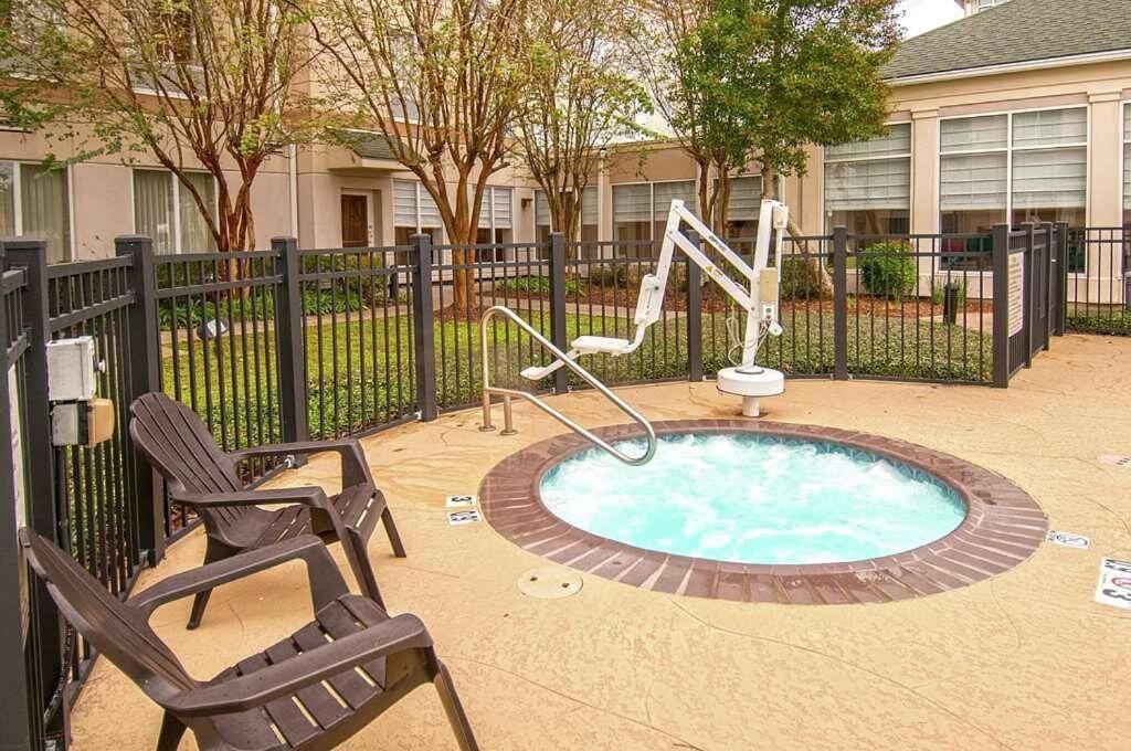 Wyndham Garden New Orleans Airport Hotel Kenner Buitenkant foto